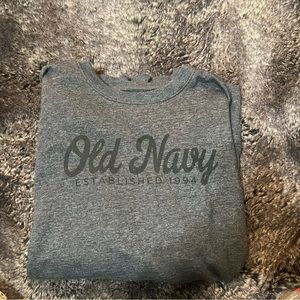 Old navy men’s crewneck